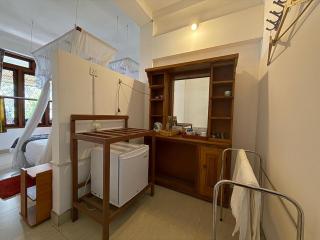 Hilltop Guest House - 7