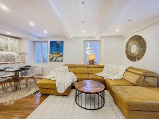 Chamonix Hyper centre . terrasse vue mont blanc . parking - 4