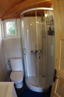 Chambre insolite avec salle de bain - 6