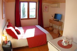 Chambre insolite avec salle de bain - 3