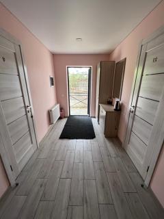 Gostynna sadyba Kit Bayun - 6