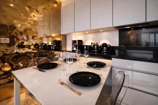 Luxury Flat - Eiffel Tower View & Terrace - Air Conditioning - Parijs - 4