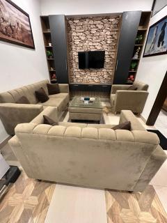 The Capital View Elegant 2 Bed - 5