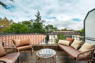 Elegant Cozy Apartment for 4 - 9