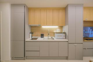 Gangnam Seolleung 5min, New Premium 2BR, 2 Queens, Rooftop, Gym - 8