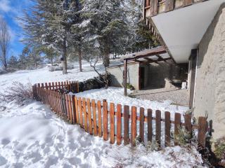 Nid d'aigle, vue panoramique dégagée et jardin, de plein pied, face au Sud et aux montagnes - 9