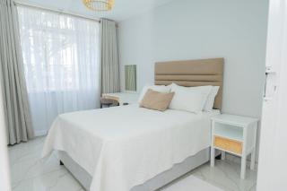 Luxurious Apartments at Megawatt Court - 3