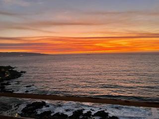 Dpto Frente al mar con increible vista - 2