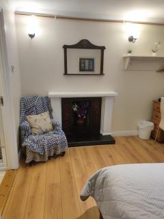 Bernie's Place - Homestay - 7