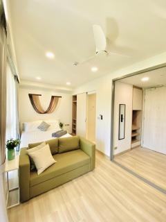 Cozy 1BR in Laguna Skypark Celeste Bangtao, Iinfinity Pool - 4