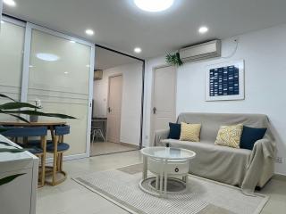 New! Spacious Quiet 3RM 1BATH Near Speedrail - 8