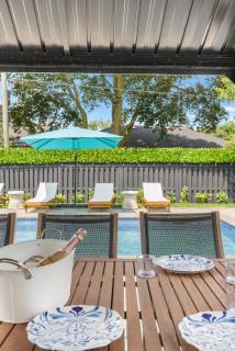 5 Bedroom Luxury Spa Escape with Pool & Jacuzzi - 3