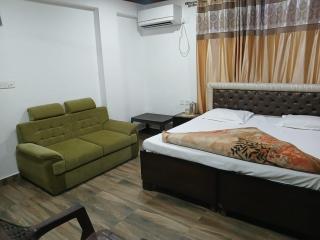 Nest Home Stay - 7