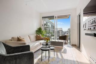 Barcode luxurious apartment, prime location - 9