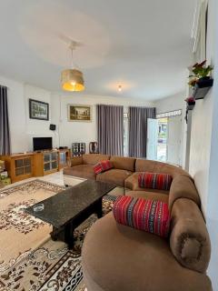 Villa puncak 3 room - 2