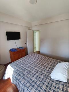 Alquiler por dia centrico con cochera sin costo adicional - 1