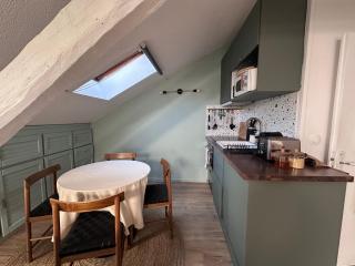 Votre petit cocon, à 2min du centre et des télécabines, vue montagne - 6