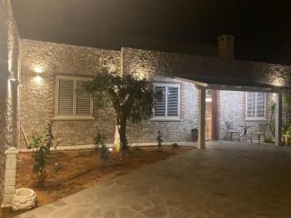 Villa Otto Ulivi con Piscina Privata - 6