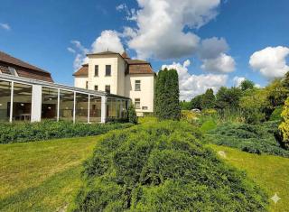 Family Apartment Staňkov, Pool, Sauna & Playground - 8