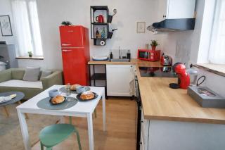 Studio Chic au Style Rétro Moderne - 8