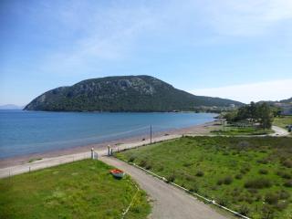 Traditional Greek house by the beach - 6