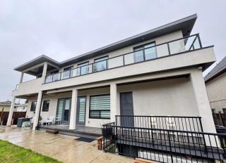 Excellent Place to Stay - Coquitlam - 0