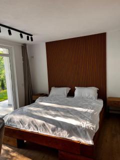 Woodland Retreat - 9