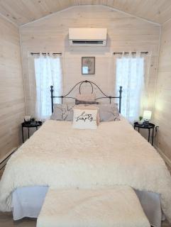 Field and Fern Cottages - 0