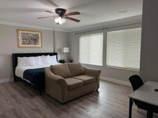 J & J Dream Villa Ltd - 5