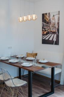 YAYstay - "Forest" I 65m2 I Bahnhof I Balkon I TV I Kaffee I Waschmaschine I Trockner - Mühldorf - 1