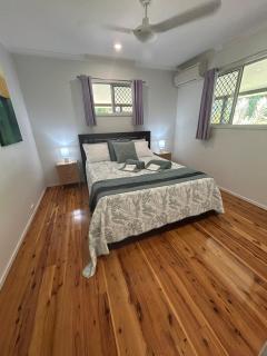 Tropical Family Retreat - 3