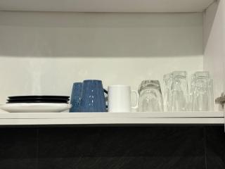 Modern 1 bedroom - 2