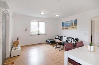 Ferienhof Broger FeWo Bergblickle mit Pool - Neukirch - 3