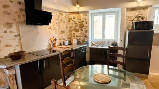 Atypical rustic house Le Val - 0