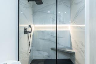 Manila Luxury Suites 201 - 1