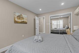 Evergreen Villa Poconos - Hot Tub, Fire Pit, Close to Kalahari, Great Wolf Lodge and Camelback - 1