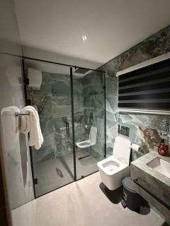 Abby's Villa - Newly Built Luxury Home - 9