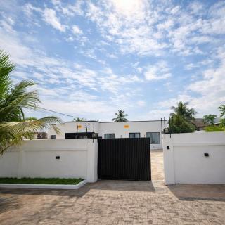 Abby's Villa - Newly Built Luxury Home - 6