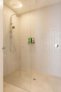 Splendid Spacious - Port Melbourne Beachside Home - 8