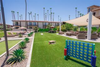 230 Fully Furnished 1BR Suite-Prime Location - 0