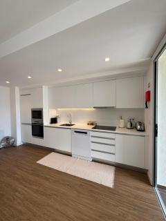 Oceanview cozy apartment with pool near Funchal - 3