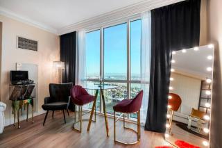 MGM Vegas Penthouse – Balcony Luxury on Strip - 1