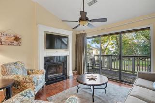 Updated 3 bedroom, 3 bathroom villa, 13D Richmond Park villa - 7