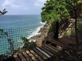 Beautiful Cottage overlooking Sea - 6