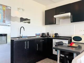 Blue Lagoon Bora Bora Terrace View, beach access, free wifi, Parking - 8