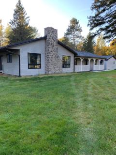 The Oasis of the Valley - 0