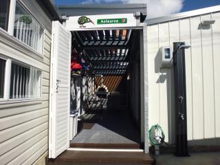 Aotearoa House Yomitan, BBQ, Pizza Oven - 6