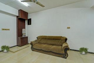Hotel O Grand Pallavaram - 8