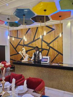 TOUR EIFFEL HoTEL BENIN - 8