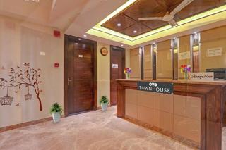 Townhouse Hotel Spotlight - 0